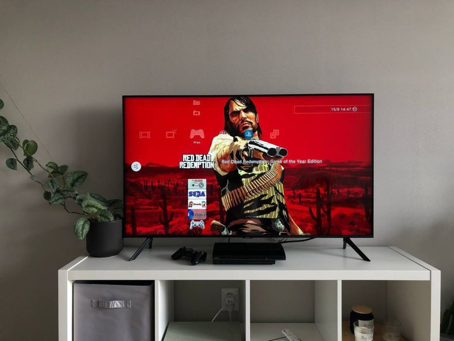 Прошитая PlayStation 3 + 65 игр