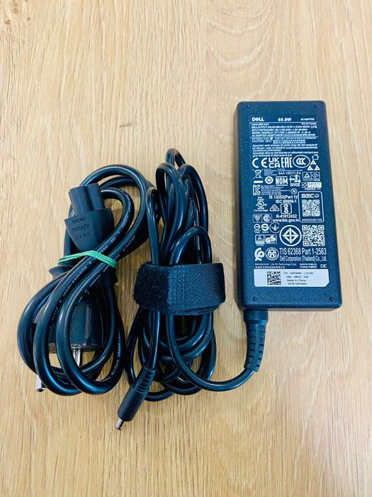 НОВ DELL Pro 15 Essential PV15250 Intel® Core™ i5, RAM 16GB, SSD 512GB