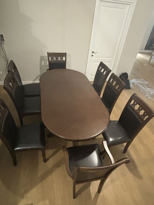 Masa extensibila 8 persoane lemn masiv nuc