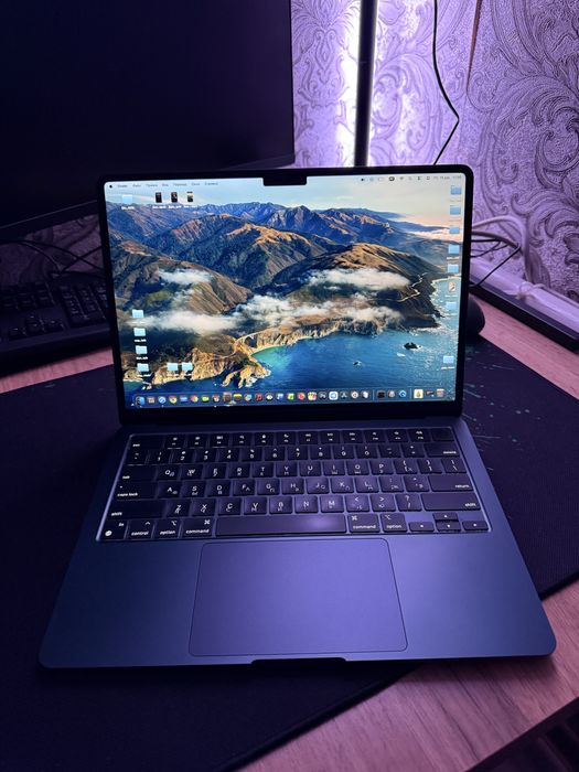 MacBook  air 13 16/256