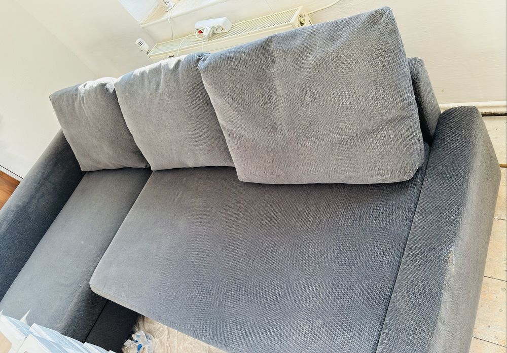 Canapea IKEA Friheten, extensibilă