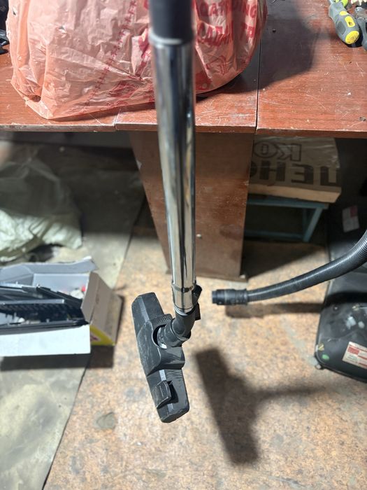 Продам.    пылесос