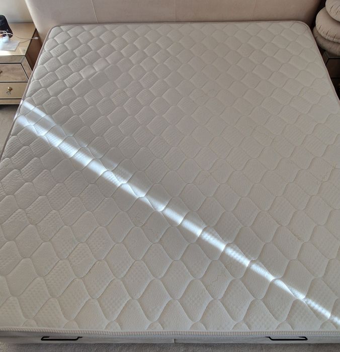 Двулицев матрак Тед 180