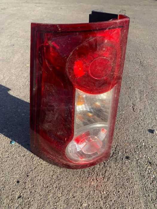 Vand Stop stanga Dacia Logan MCV, cod 8200864612, volan pe stanga