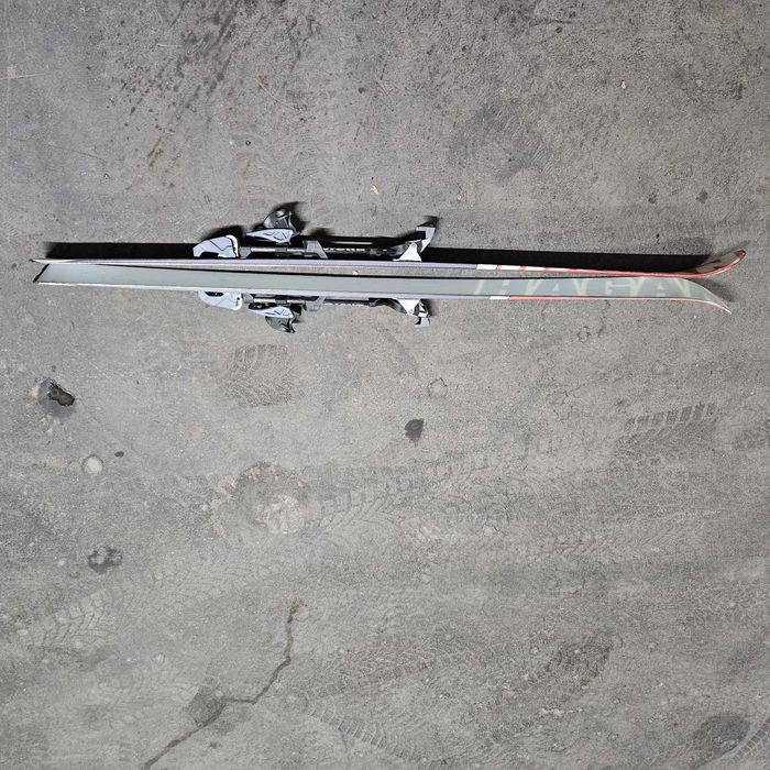 Продавам туринг ски за пантене с автомати за 90лв или 45 Евро