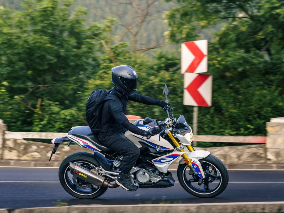 Motocicleta BMW G 310 R Akrapovič