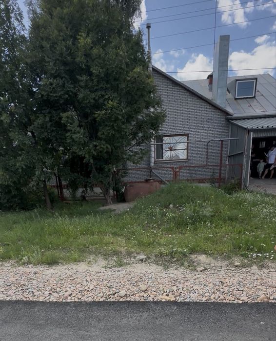 Продам дом 6 комнат 20 соток