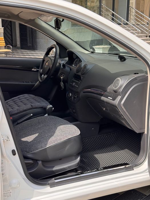 Продается NEXIA 3, 4 позиция одна хозяйка.