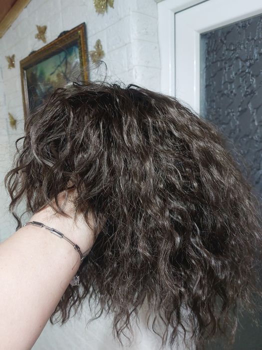 2 peruci și o extensie păr  sintetic