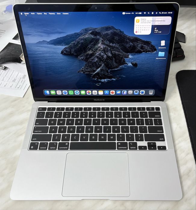 Macbook Air M1 | 16gb RAM | 256gb SSD