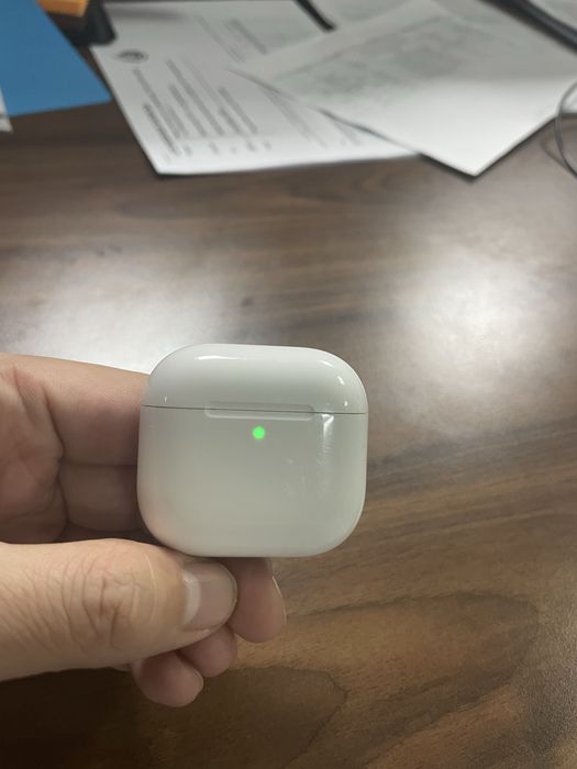 Air pods 4 оригинал