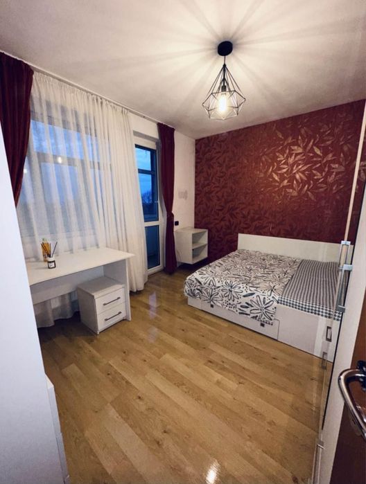 Vand apartament zona nord