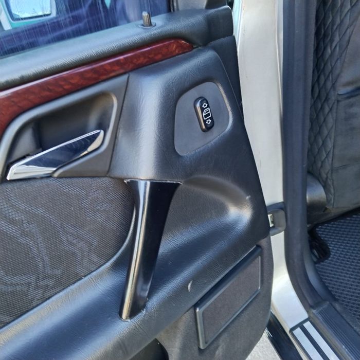 Мерседес w210 в отличном состояние