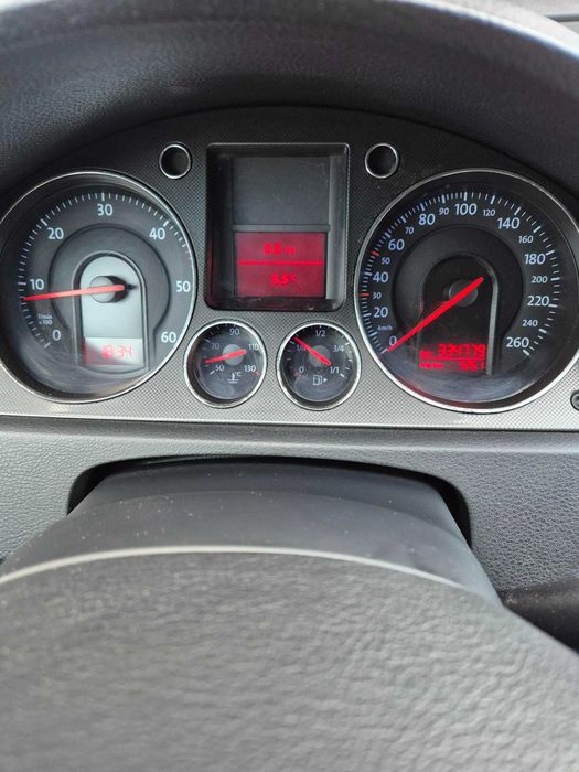 Passat B6 2.0 TDI 100Kw - 136Cai