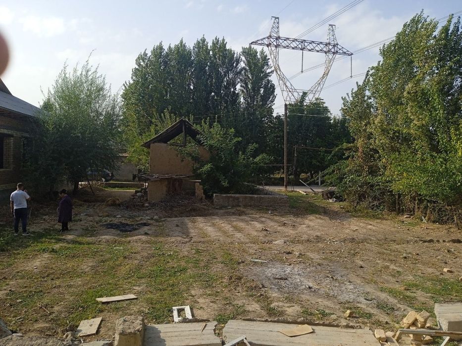 Ер сотилади 5 соток