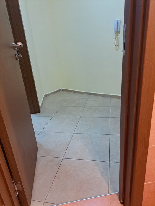 Дава се под наем Ателие в София, Зона Б-5-3 - 32 кв.м за 350 € - Снимка #14