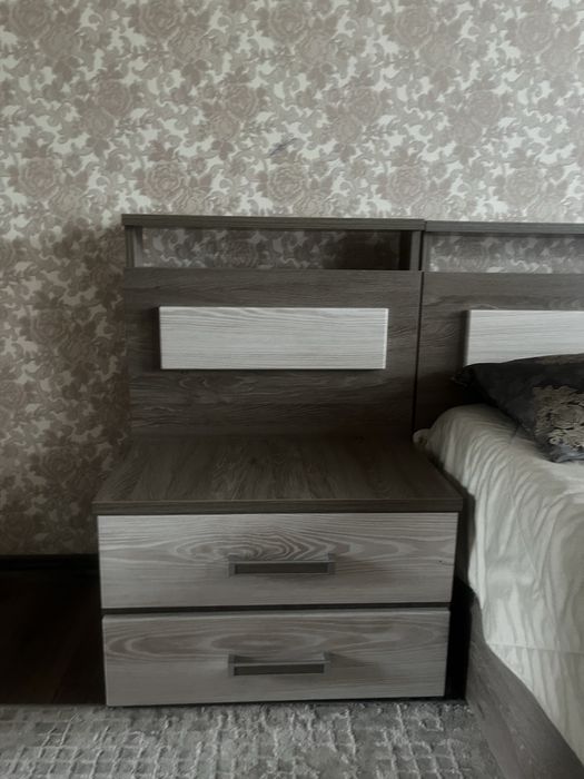 Спальный гарнитур