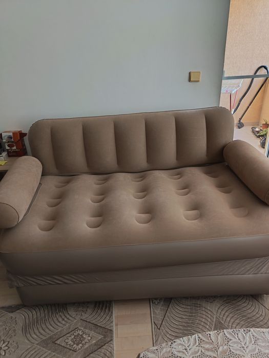 ПРОДАВАМ ДИВАН и лежанка 80€