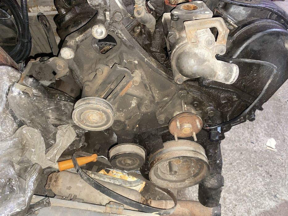 Монтеро 3 литровый бензин