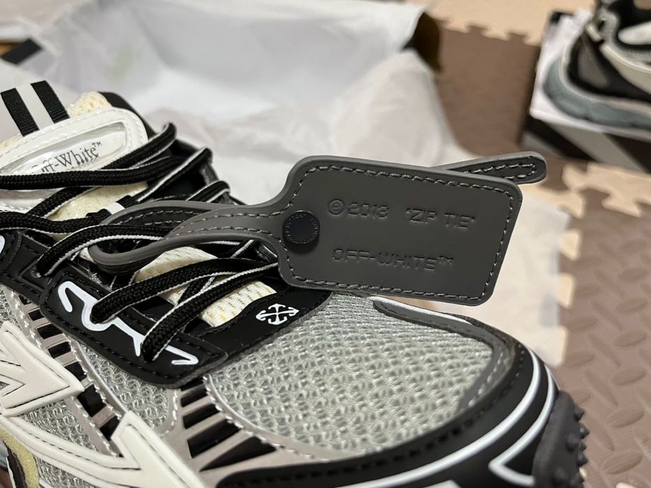 Off white be right back sneakers
