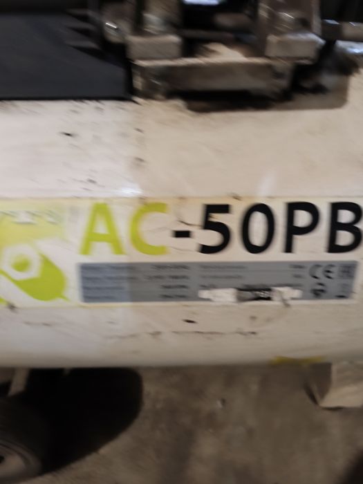 Продам компресор