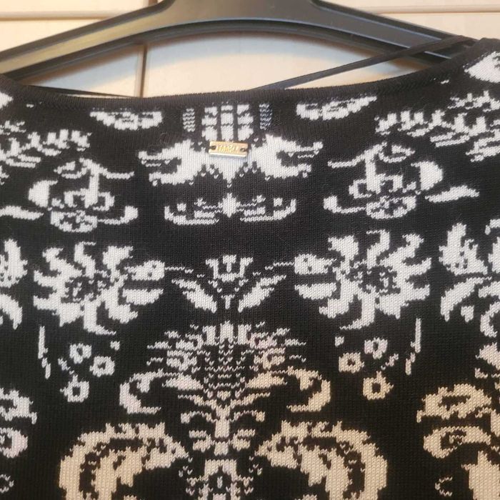 MARX чисто нова маркова рокля