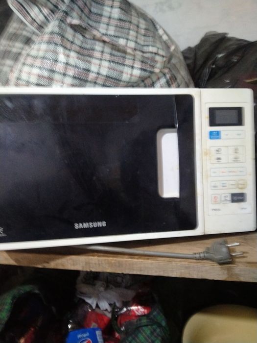 Прадаю микравалновка