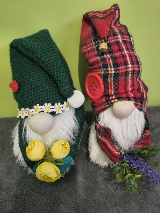 Ръчно изработени джуджета. Брой 10евро, 2бр за 15евро.