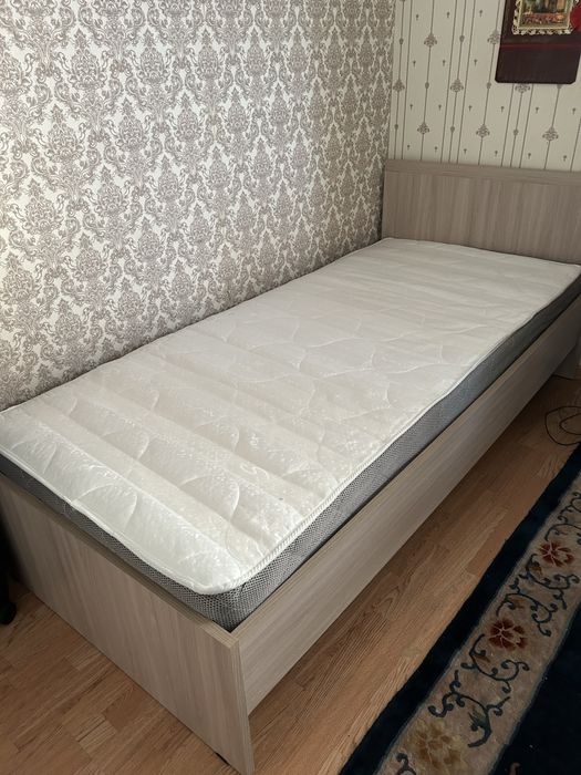 Кровать полтарачка в