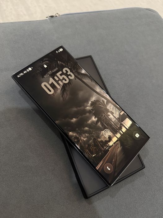 Samsung Galaxy s23 ultra 512gb EAC
