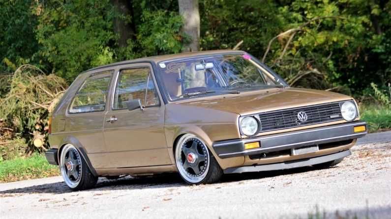 Добавка лип за предна тясна броня VW GOLF 2 Jetta MK2
