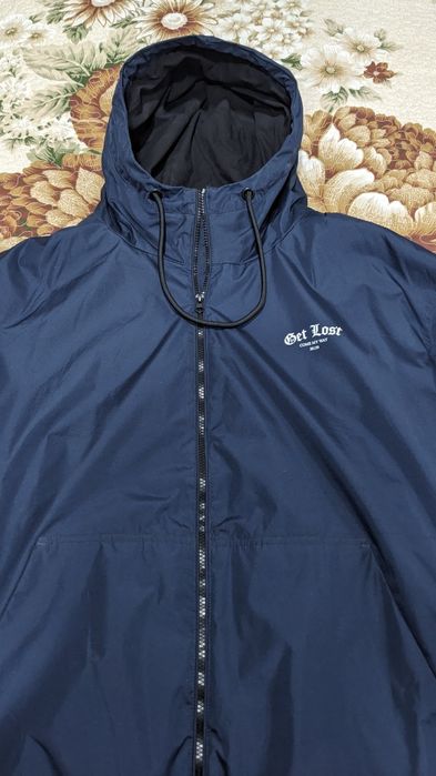 Зимняя новая мужская куртка большого  56-58 размера. Небольшой торг.