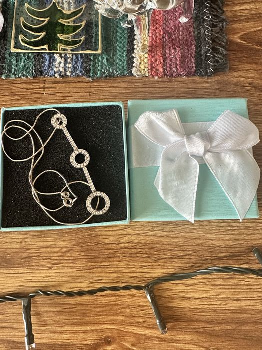 Колие Swarovski. Елегантно и изискано