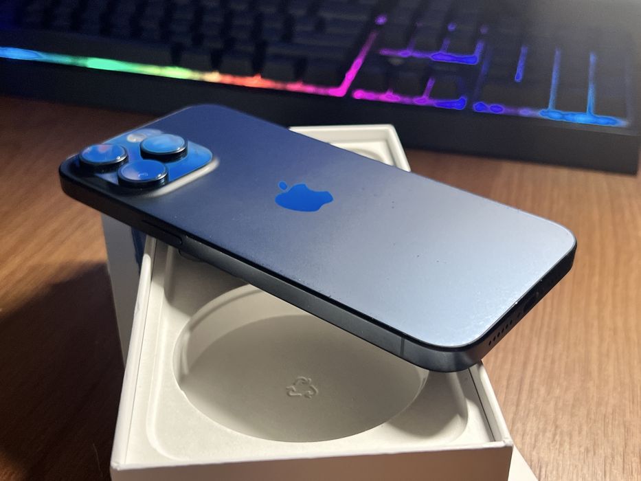 iPhone 15 Pro Max 256 GB Blue Titanium Albastru