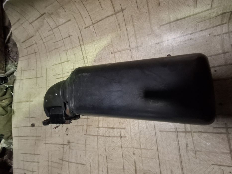 Зеркало заднего вида