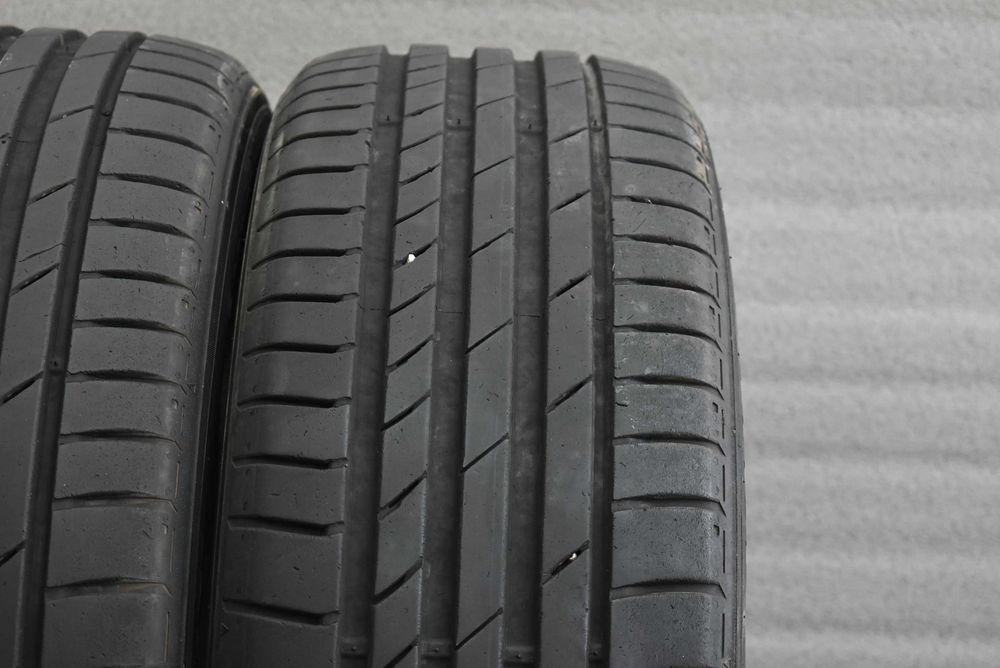 2бр. Гуми 205/55/17 Kumho