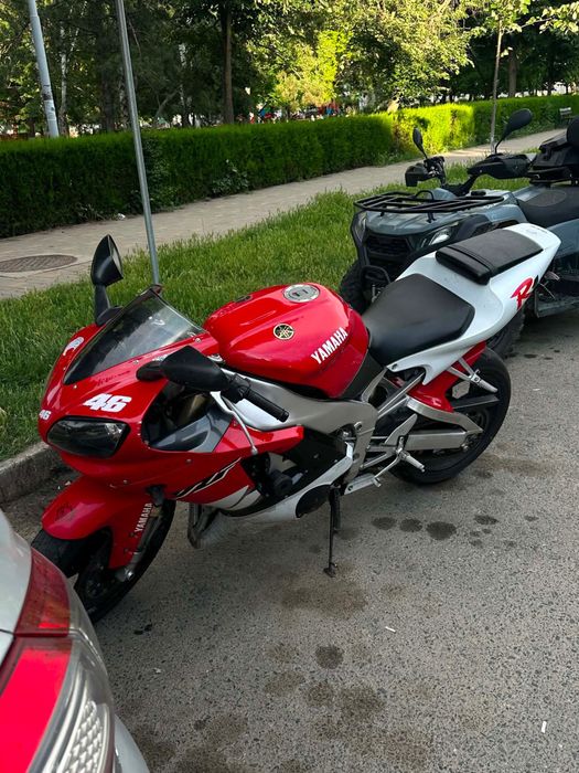 Se vinde Yamaha R1