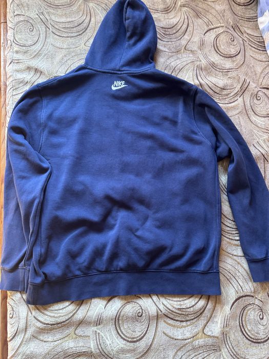 Екип на Nike L.  .