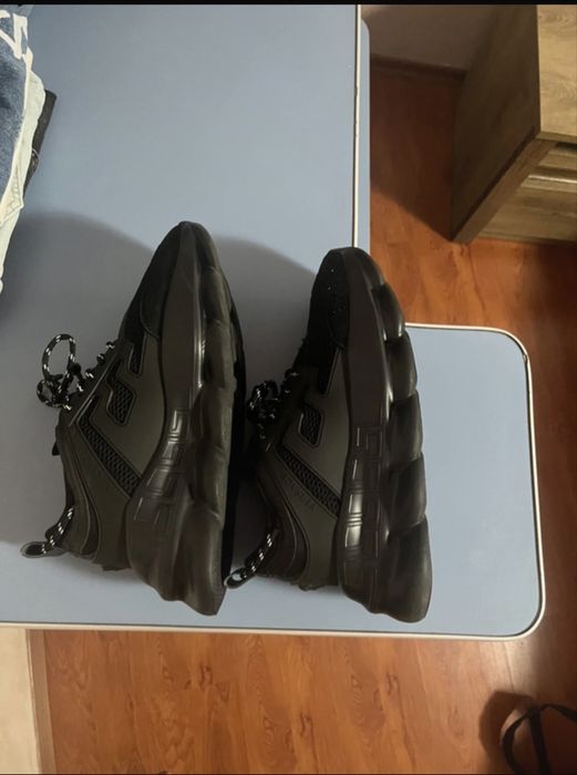 Versace Chain Reaction