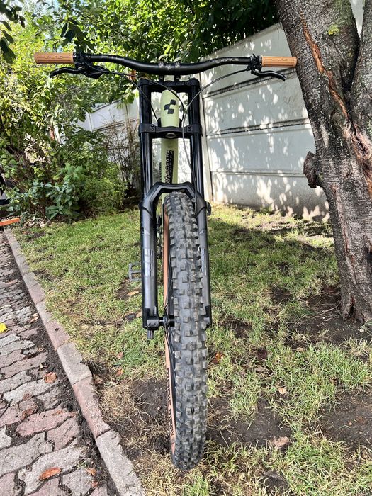 Bicicleta Cube Two15 race DH Codlea • OLX.ro