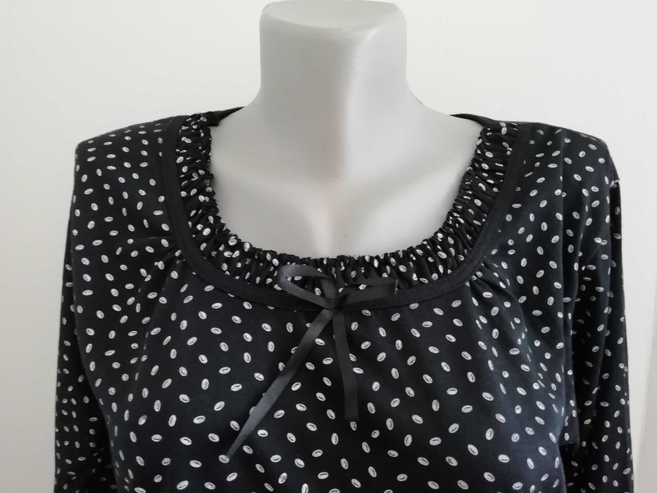 Нови дамски блузи размер L/XL по 15 лв.