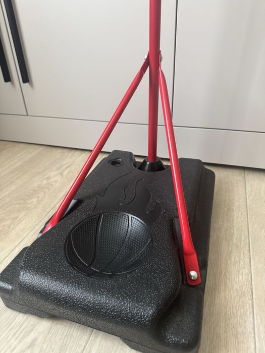 Стойка баскетбольная мобильная