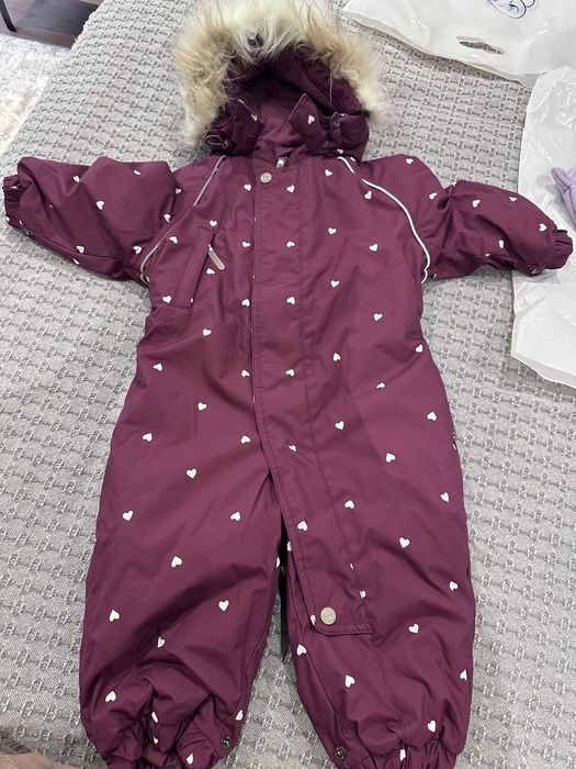 Зимний комбинезон для девочки