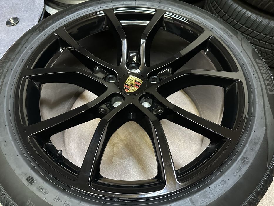 Jante Originale Porsche Cayenne face lift pe 21 cu anv. IARNA !