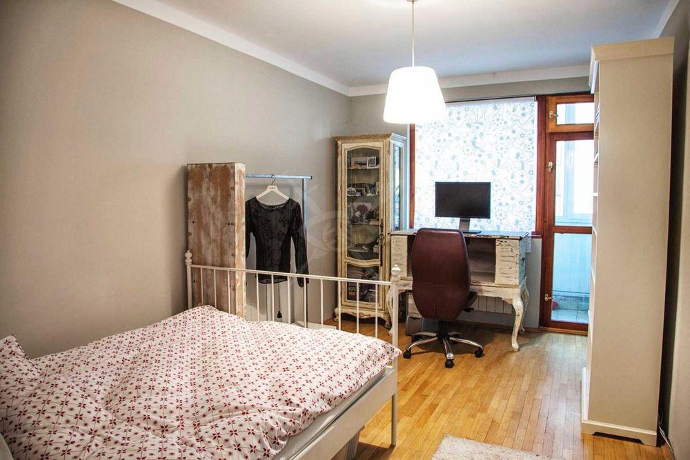 Продава се Тристаен апартамент в Пловдив, Кършияка - 92 кв.м за 2098 €/кв.м - Снимка #7