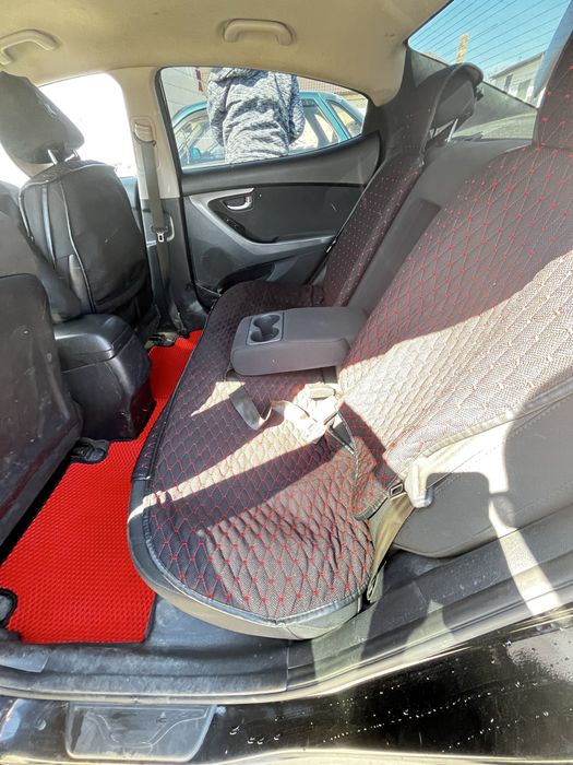 Продам hyundai elantra 2015