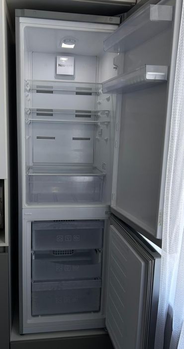 Продам б/у холодильник