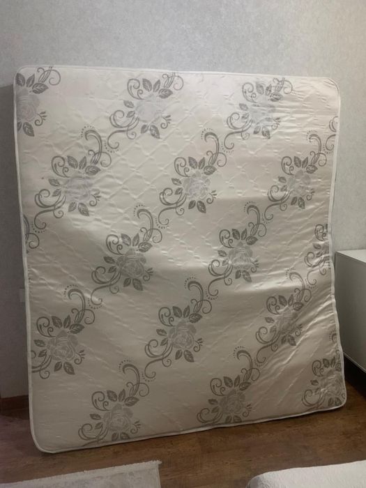 Матрас 180 на 200