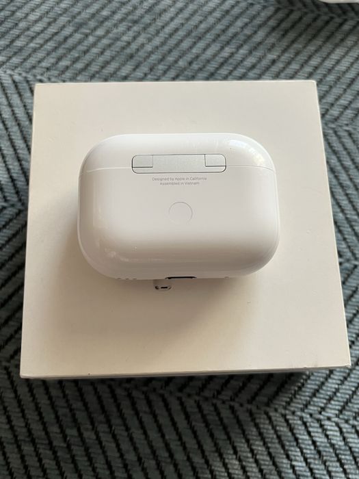 AirPods Pro (2nd generation)