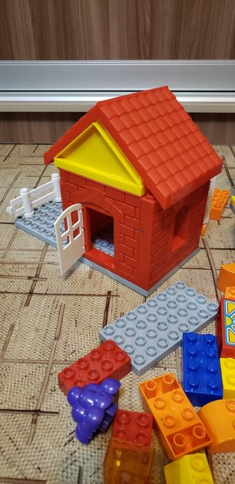 Конструктор под тип лего.